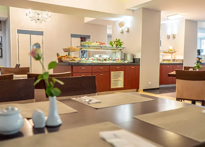 Baginski & Chabinka リゾート ミエンジズドロイェ